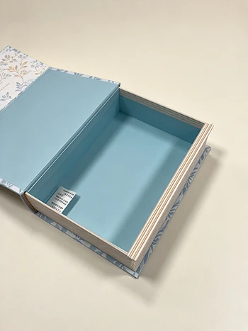 Custom Vintage Decorative Book Shaped Box With Magnetic Flap factory